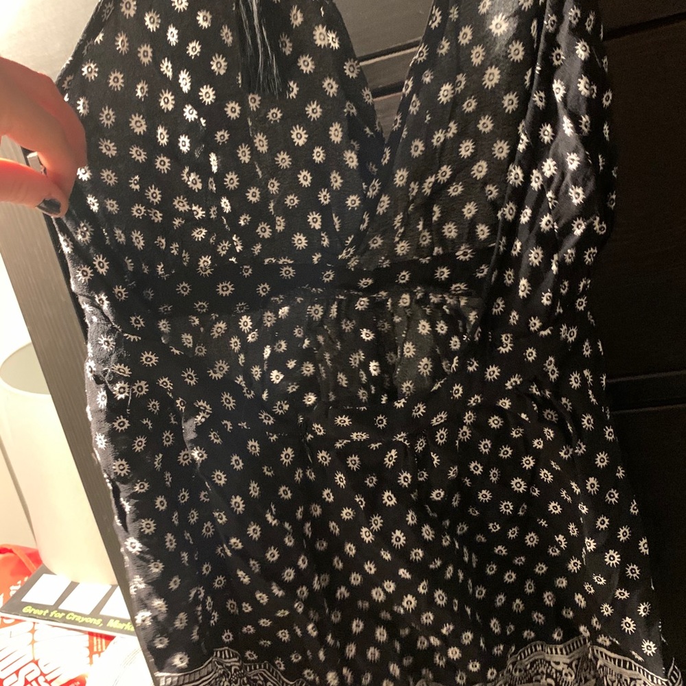 Olivaceous Black and White Halter Floral Patterned Romper - Picture 7 of 9